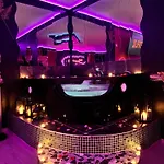 Loveroom By Sunnyroom